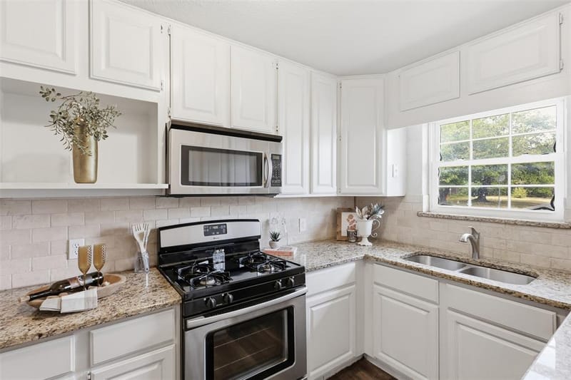 5012 Ira Street, Haltom City TX 76117 - Photo 17