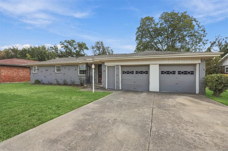 5012 Ira Street, Haltom City TX 76117 - Photo 3