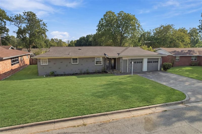 5012 Ira Street, Haltom City TX 76117 - Photo 36