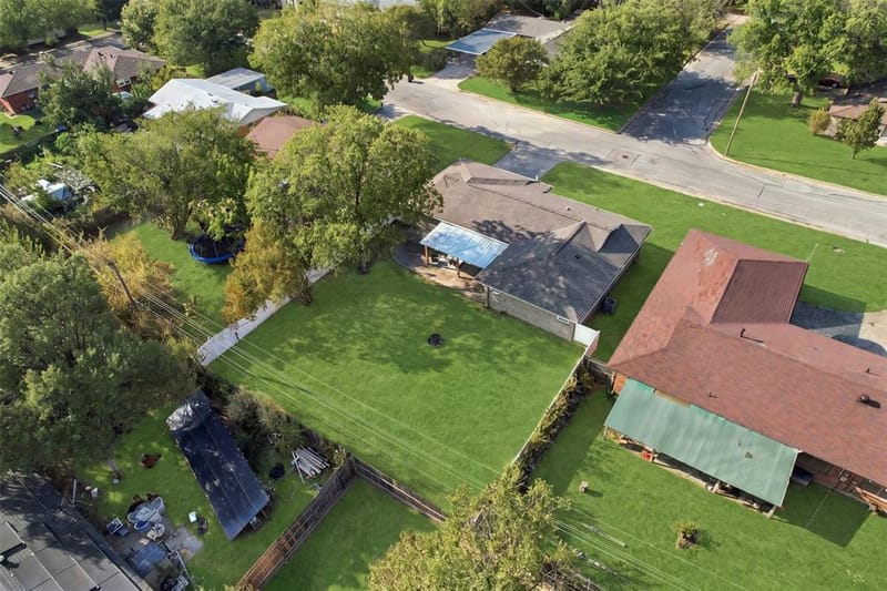 5012 Ira Street, Haltom City TX 76117 - Photo 32