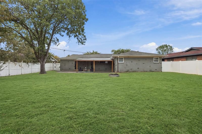5012 Ira Street, Haltom City TX 76117 - Photo 28