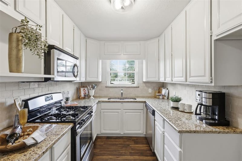 5012 Ira Street, Haltom City TX 76117 - Photo 15