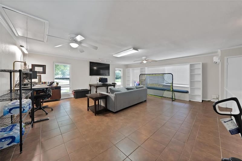 1601 Oak Meadow Drive, Irving TX 75061 - Photo 11