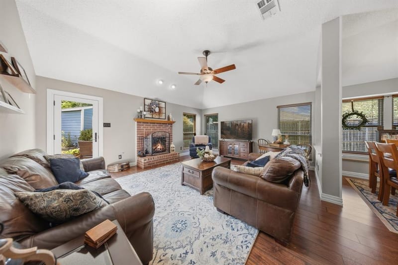 1120 Regal Drive, Garland TX 75040 - Photo 13
