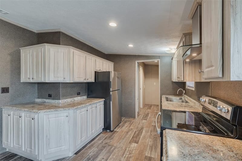 181 Sondra Lin Boulevard, Decatur TX 76234 - Photo 10