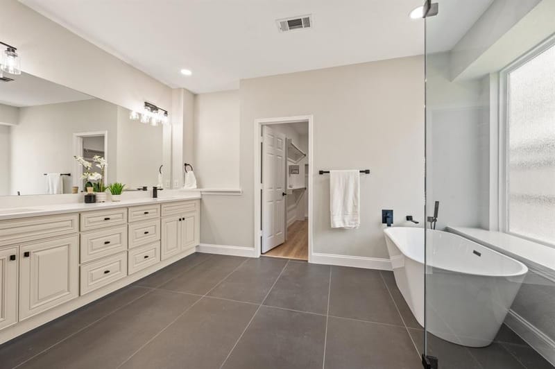 11207 Raveneaux Drive, Frisco TX 75033 - Photo 16