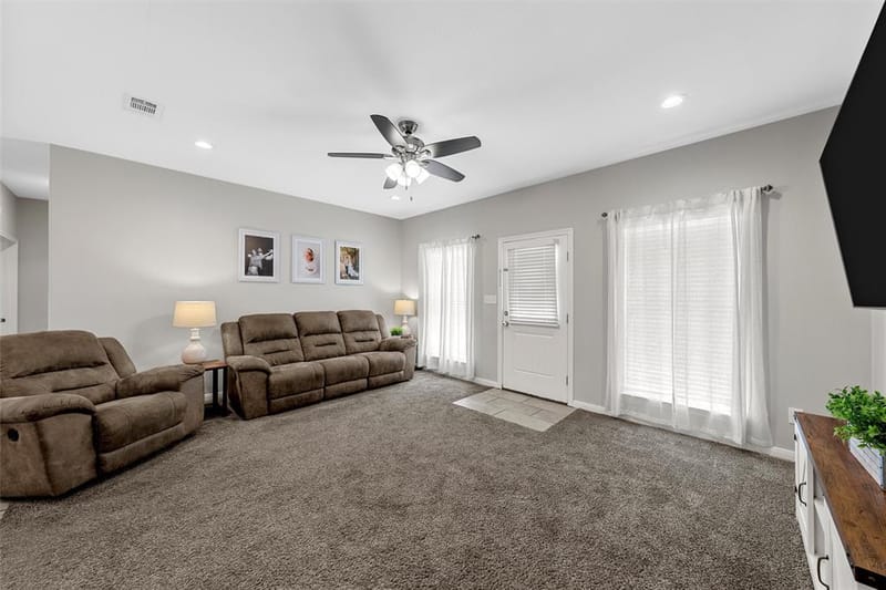 505 David Davis Drive, McGregor TX 76657 - Photo 4