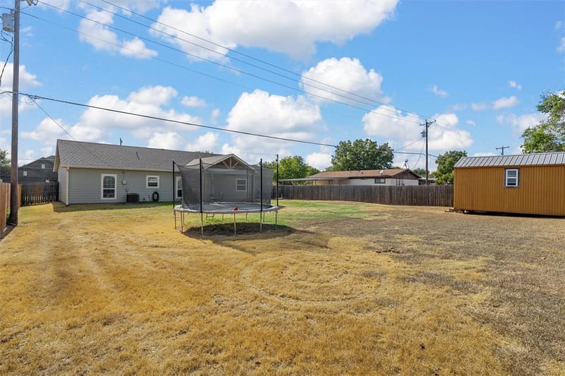 505 David Davis Drive, McGregor TX 76657 - Photo 25