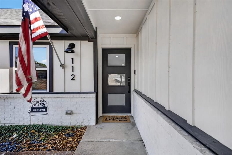 112 Spring Circle, Red Oak TX 75154 - Photo 2