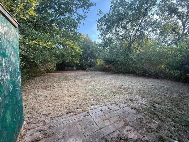 1055 W Star Street, Denison TX 75020 - Photo 10