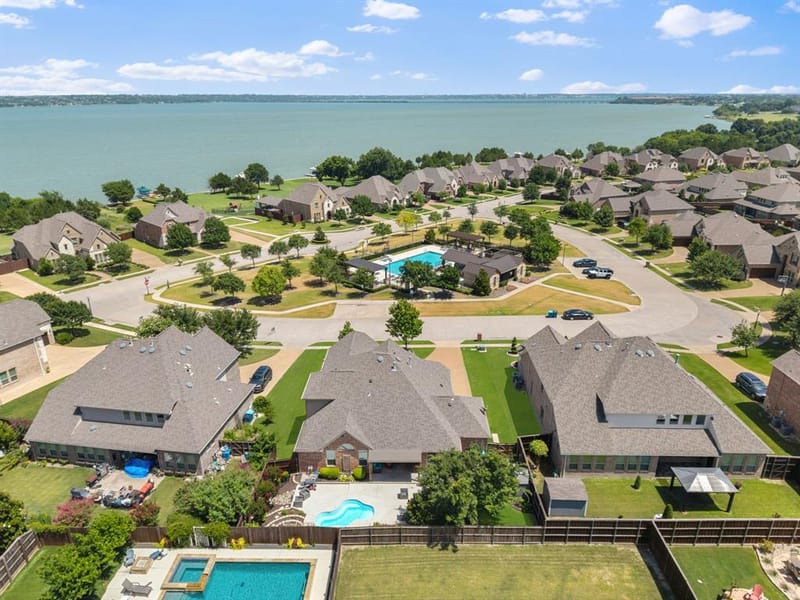 9902 Clubhouse Circle, Rowlett TX 75089 - Photo 32