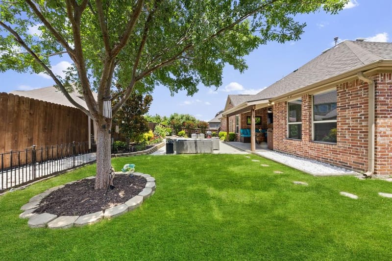 9902 Clubhouse Circle, Rowlett TX 75089 - Photo 25