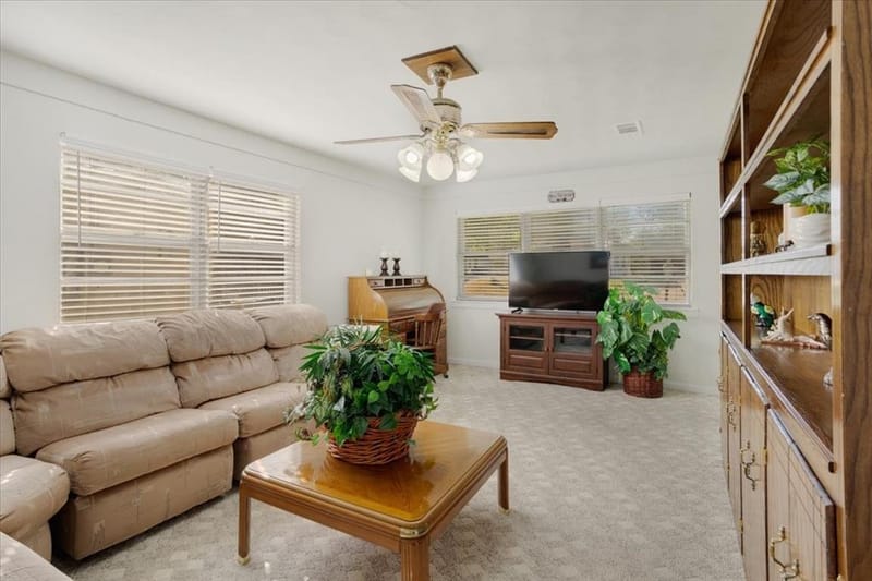 515 E Day Street, Denison TX 75021 - Photo 4