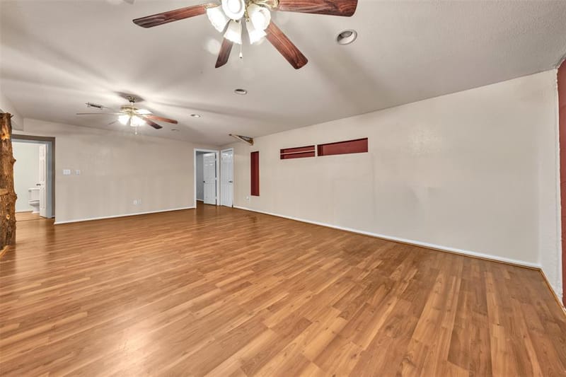 4300 County Road 4640, Trenton TX 75490 - Photo 17