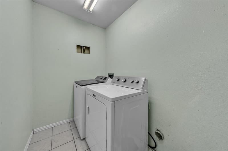 4300 County Road 4640, Trenton TX 75490 - Photo 11