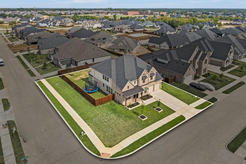 2008 Hamilton Park Drive, Mansfield TX 76063 - Photo 5