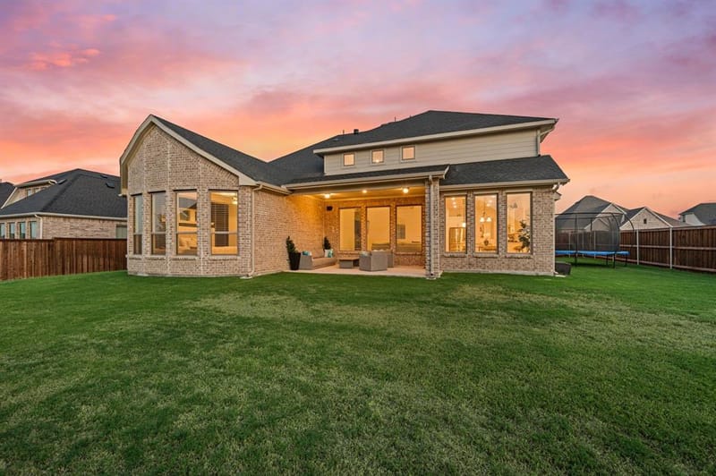 2008 Hamilton Park Drive, Mansfield TX 76063 - Photo 4