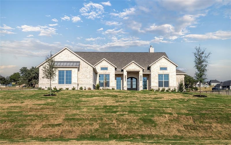 708 Burr Oak Lane, Weatherford TX 76085