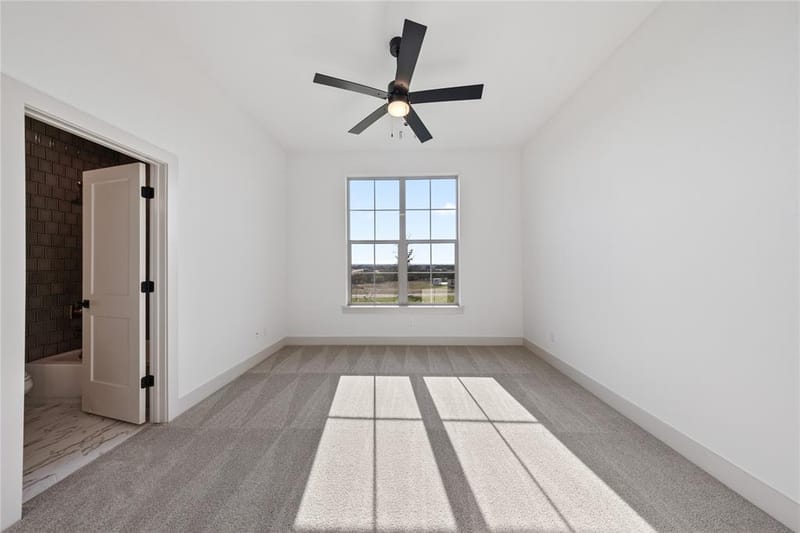 708 Burr Oak Lane, Weatherford TX 76085 - Photo 34