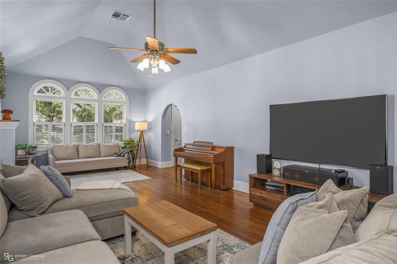 939 Elmwood Street, Shreveport LA 71104 - Photo 8