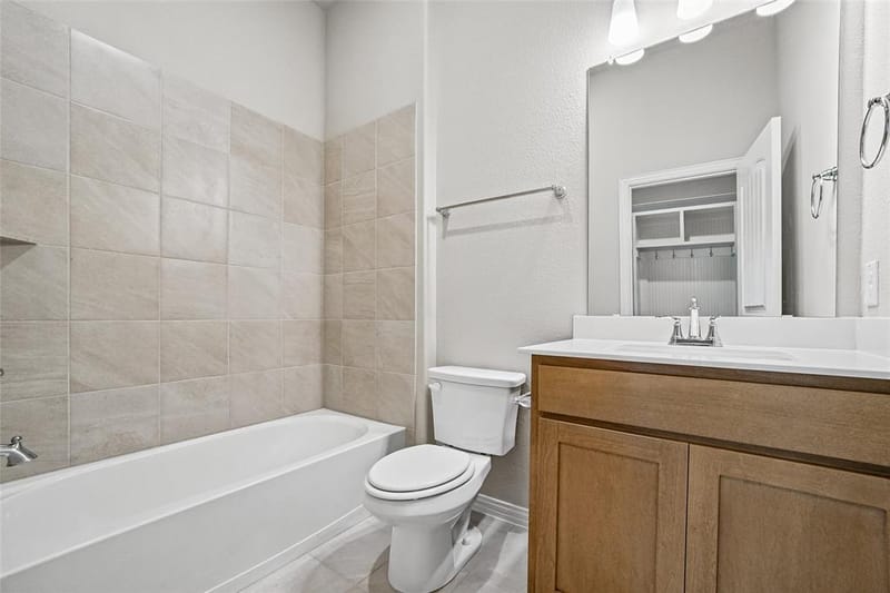 180 Aurora Avenue, Valley View TX 76272 - Photo 13