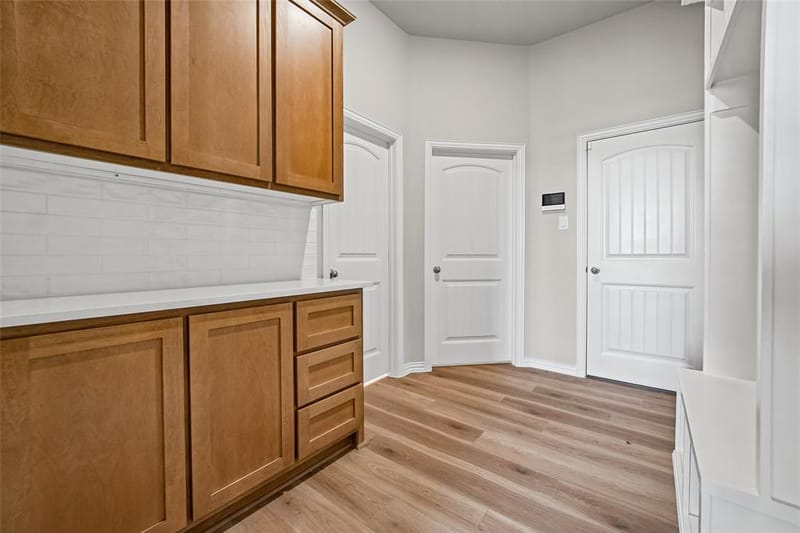 180 Aurora Avenue, Valley View TX 76272 - Photo 9