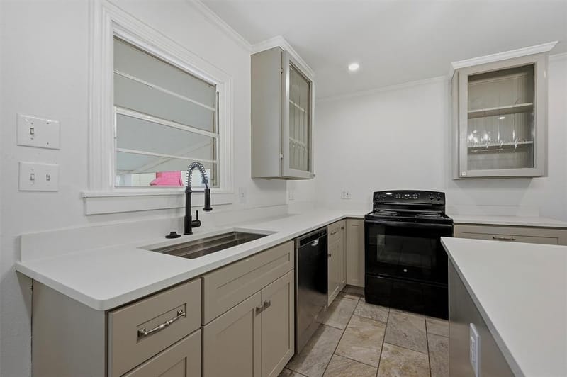 917 N Woods Street, Sherman TX 75092 - Photo 16