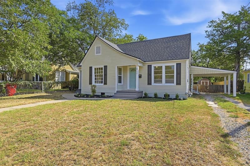917 N Woods Street, Sherman TX 75092 - Photo 3