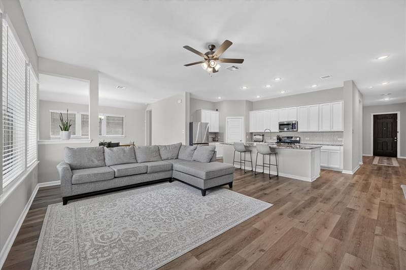 5408 High Pointe Drive, Haltom City TX 76137 - Photo 5
