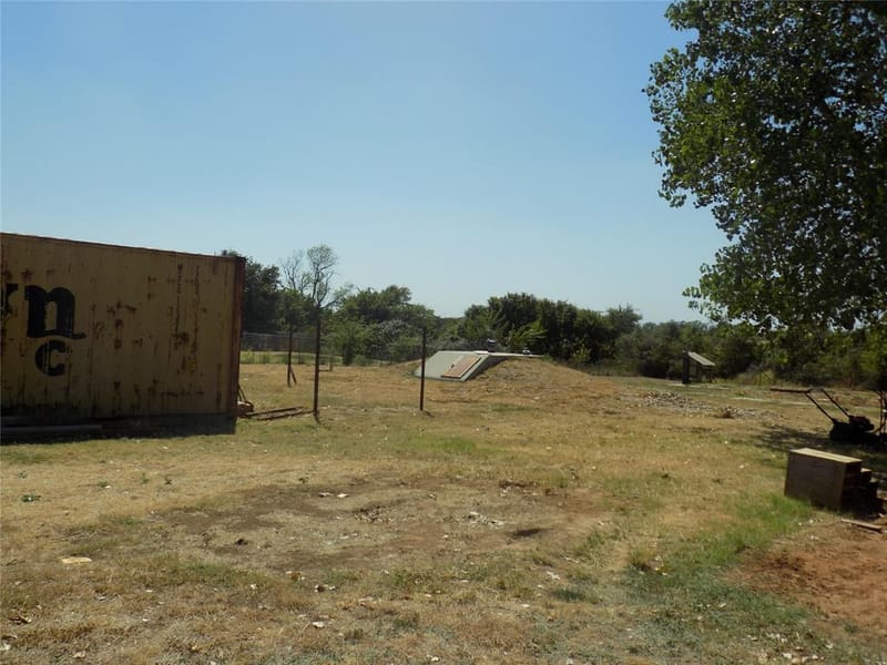 192 Salt Grass Circle, Poolville TX 76487 - Photo 27