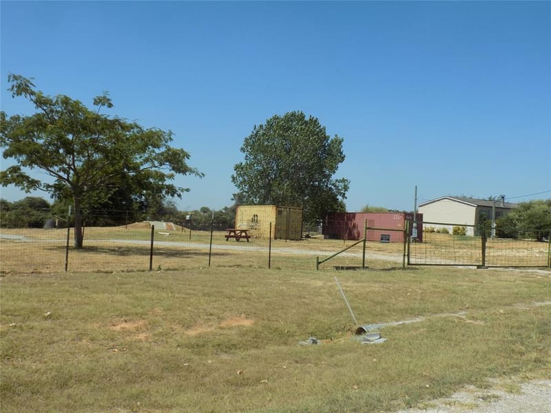 192 Salt Grass Circle, Poolville TX 76487 - Photo 24