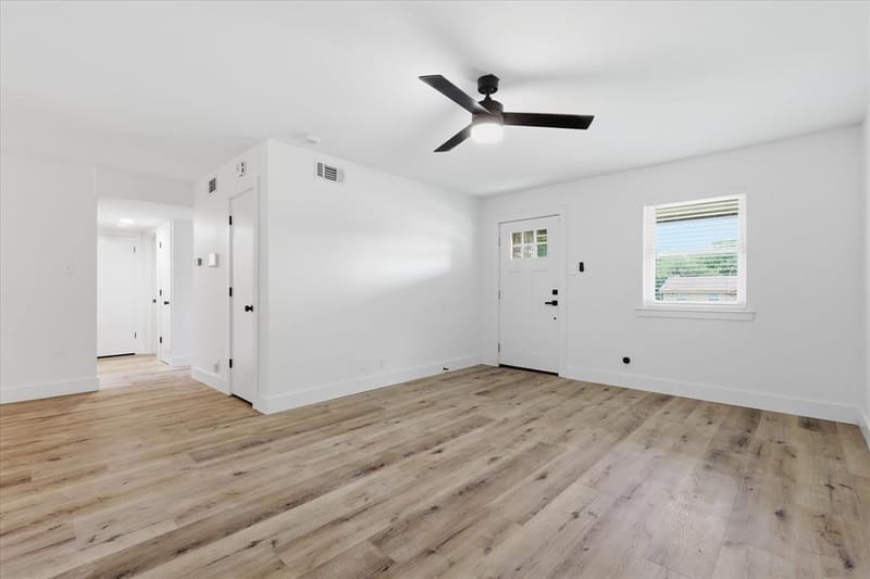 1701 Aster Street, Gainesville TX 76240 - Photo 7