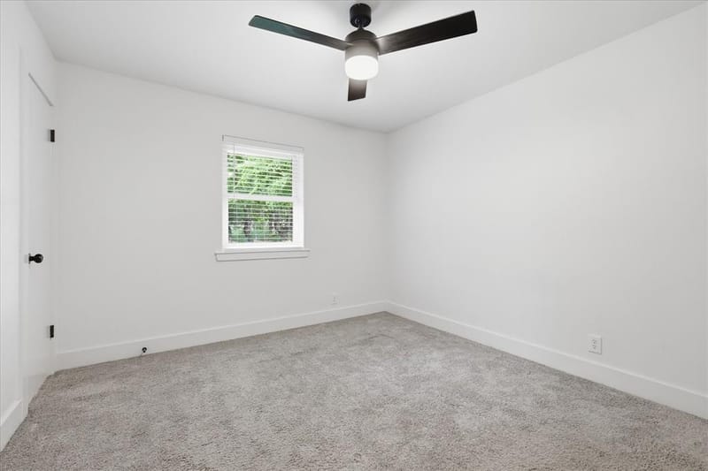 1701 Aster Street, Gainesville TX 76240 - Photo 8