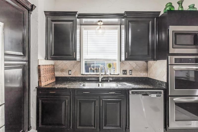 1507 Park Street, Greenville TX 75401 - Photo 6
