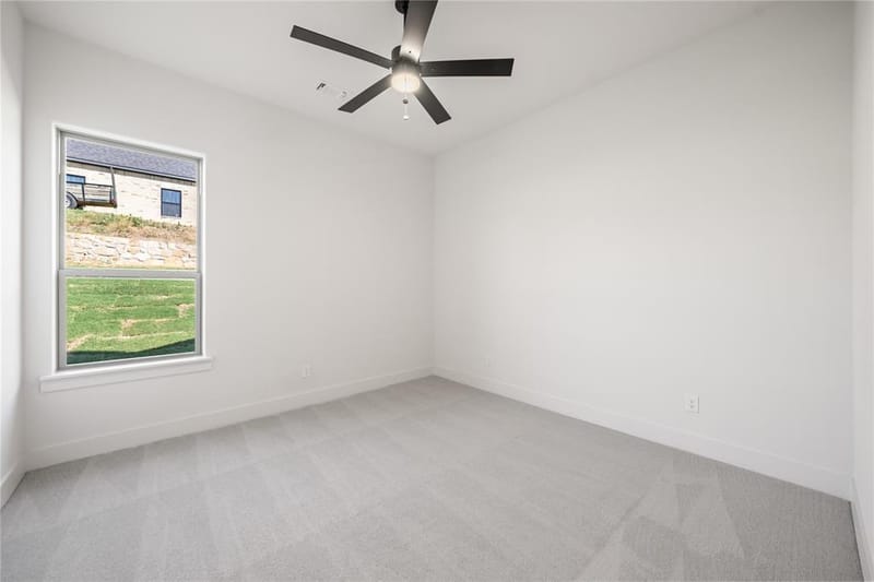 221 Oak Meadow Lane, Weatherford TX 76085 - Photo 17