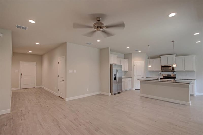 859 Waterford Way, Joshua TX 76058 - Photo 3