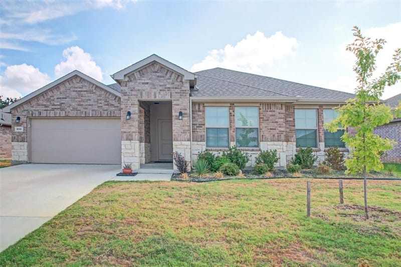859 Waterford Way, Joshua TX 76058