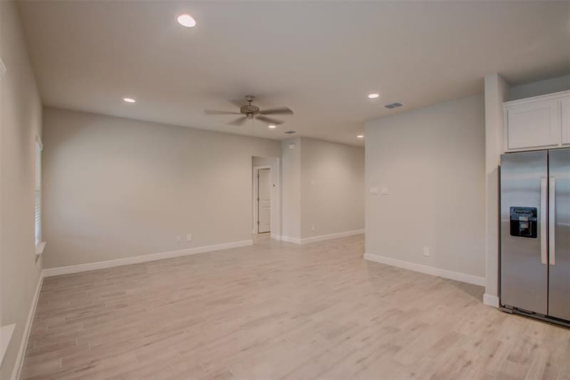 859 Waterford Way, Joshua TX 76058 - Photo 5