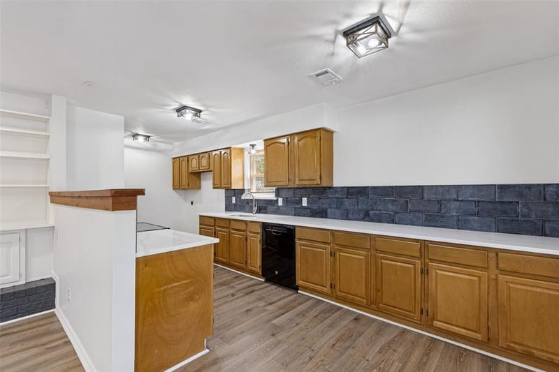 1519 Creekwood Lane, Mesquite TX 75149 - Photo 7