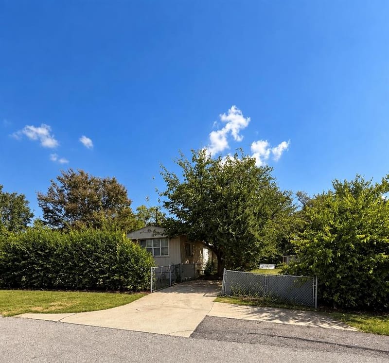 7443 Anderlan, The Colony TX 75056