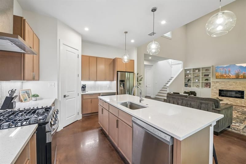 2403 Obenchain Street, Dallas TX 75212 - Photo 11