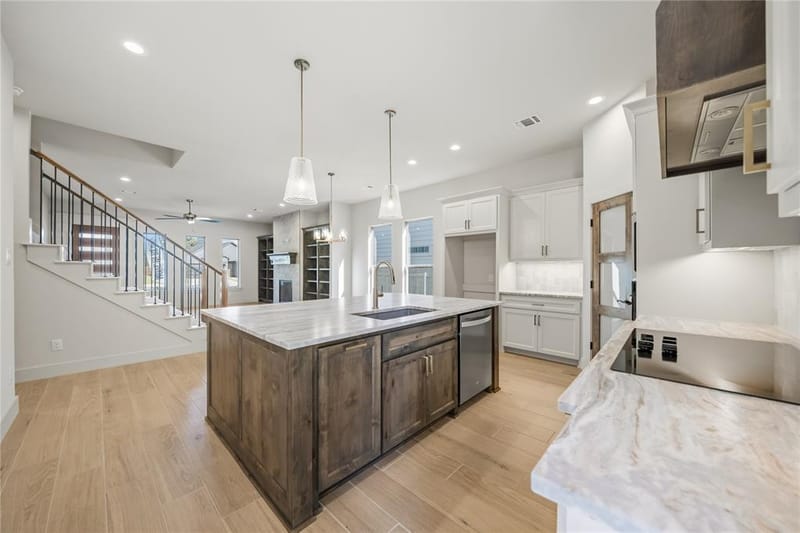 917 Boston Lane, River Oaks TX 76114 - Photo 16