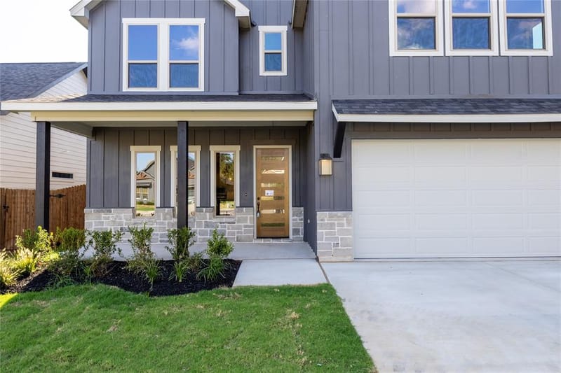 917 Boston Lane, River Oaks TX 76114 - Photo 3