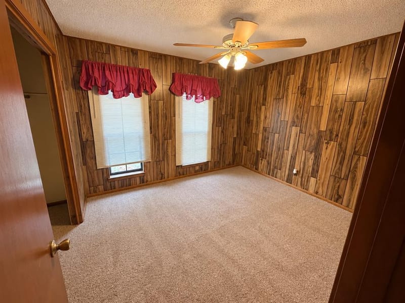 225 Elizabeth Lane, Blossom TX 75416 - Photo 10