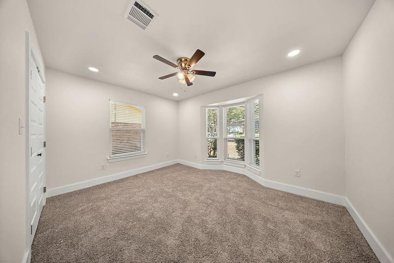 3409 Buckingham Drive, Arlington TX 76015 - Photo 16