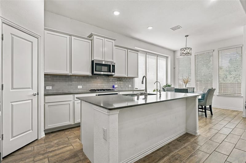 8709 Red Fox Trail, McKinney TX 75071 - Photo 4