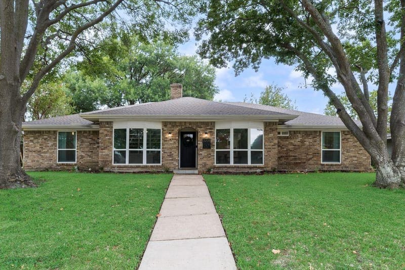 3208 Robin Road, Plano TX 75075 - Photo 2