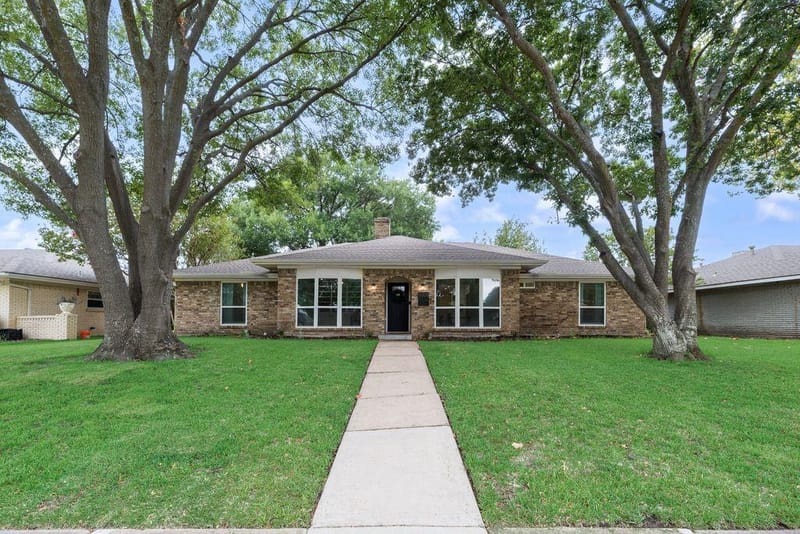 3208 Robin Road, Plano TX 75075