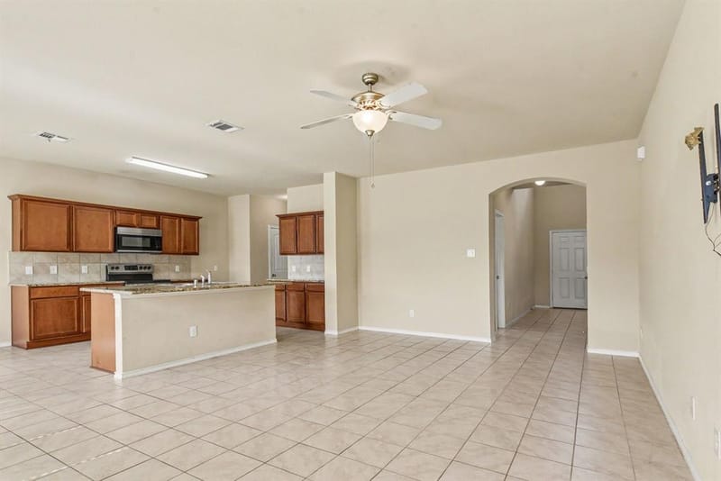 2315 Julia Lane, Forney TX 75126 - Photo 3