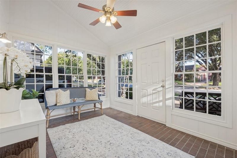 5838 Morningside Avenue, Dallas TX 75206 - Photo 2